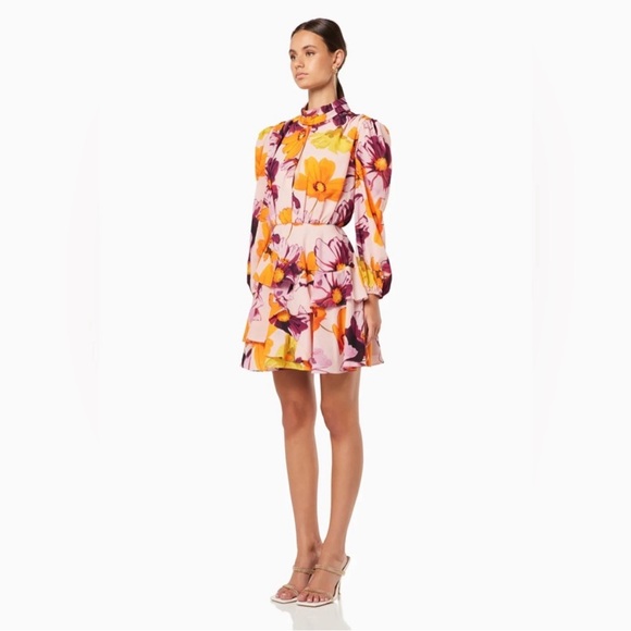 Elliott floral dress size medium. NWT - Picture 4 of 8